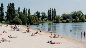 Lac et plage de Pont-l’Évêque © Thomas Le Floc’H